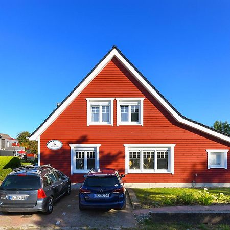 Ferienwohnungen Haus Gezeiten Нойгарлінгерзіль Екстер'єр фото